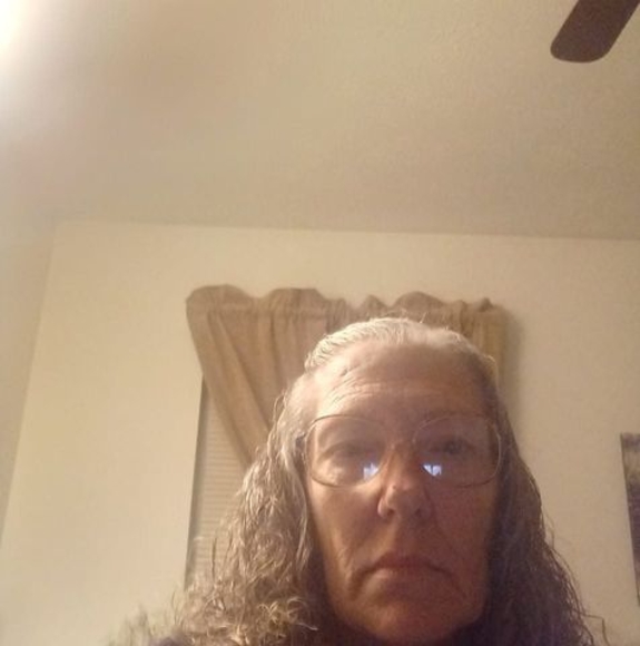 Meet your Posher, Tina - Picture 1 of 1